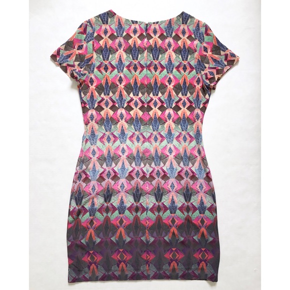 Kachel Geometric Diamond Scope Silk Shift Dress - Picture 6 of 8